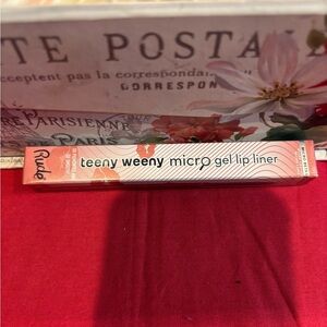 RUDE Micro Gel Lip Liner in simple nude